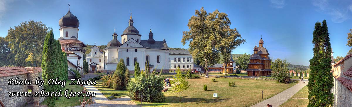 Львовская обл., с. Крехов, василианский монастырь
