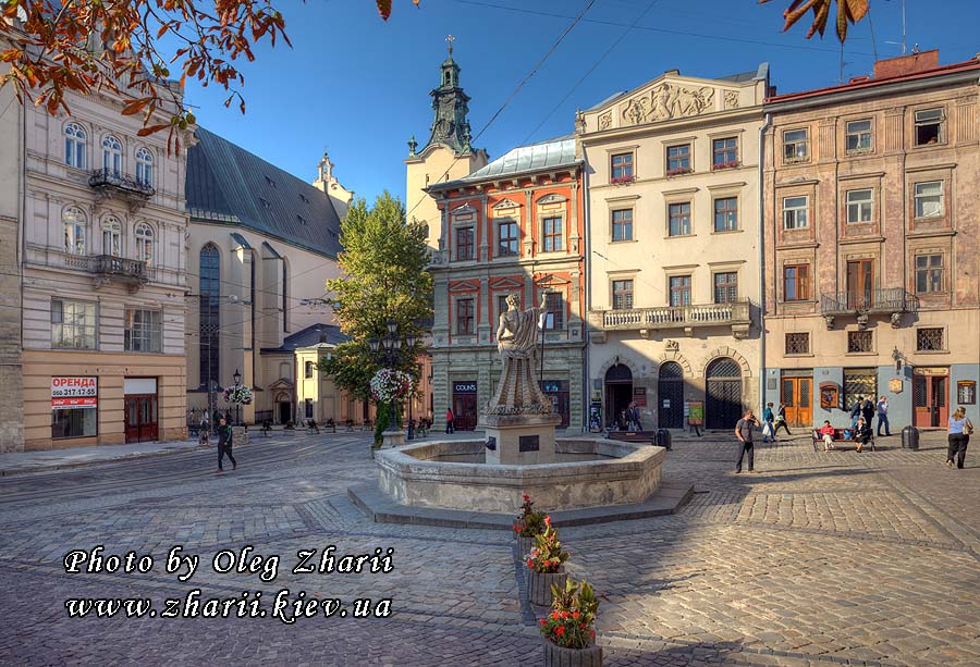Lviv, Rynok Square