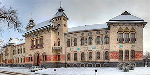 [ru]Полтава, краеведческий музей[en]Poltava, Local History Museum