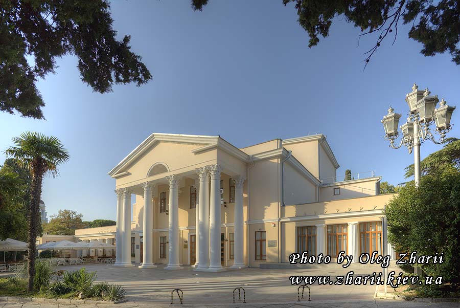 Yalta, Anton Chekhov Drama Theater