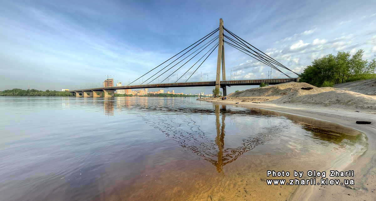 Киев, Московский мост 