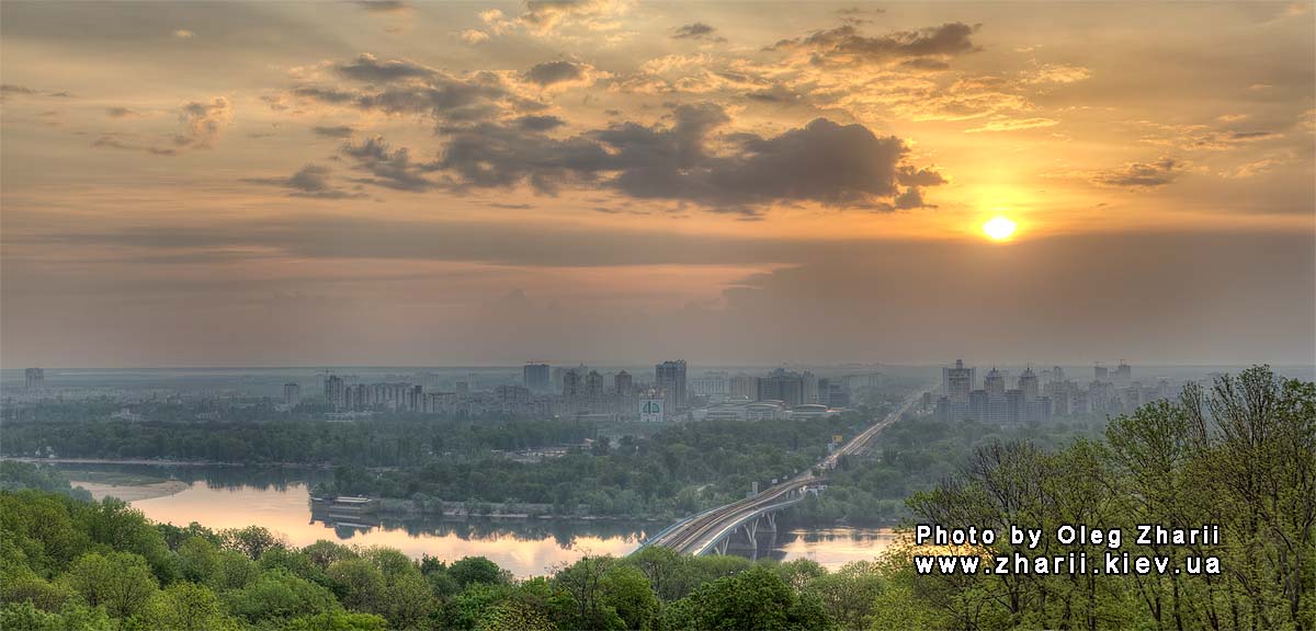 Киев, рассвет на Днепре