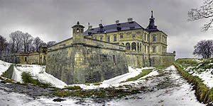 [ru]Львовская область, замок в Пидгирцях[en]Lviv Region, Pidgirtsi Castle