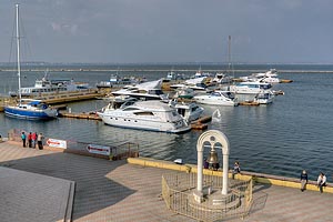 [ru]Одесса, морской порт[en]Odessa, Sea Harbor