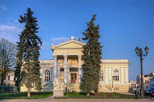 [ru]Одесса, археологический музей[en]Odessa, Archaeological Museum