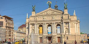 [en]Lviv, Opera Theater[ru]Львов, Оперный театр