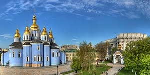 [ru]Киев, Михайловский собор[en]Kyiv, Mykhailivskiy Cathedral